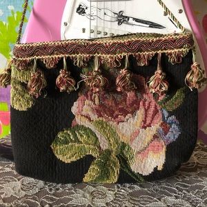 EMBROIDERED ROSE TASSEL PURSE
